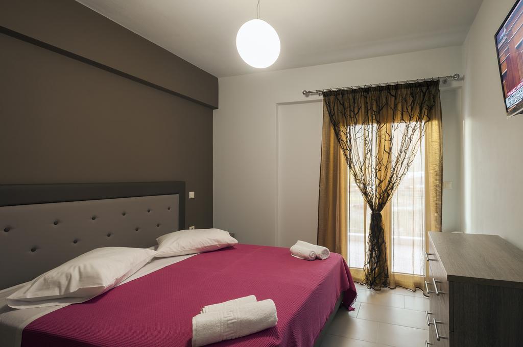 4 Seasons Holiday home Plataria